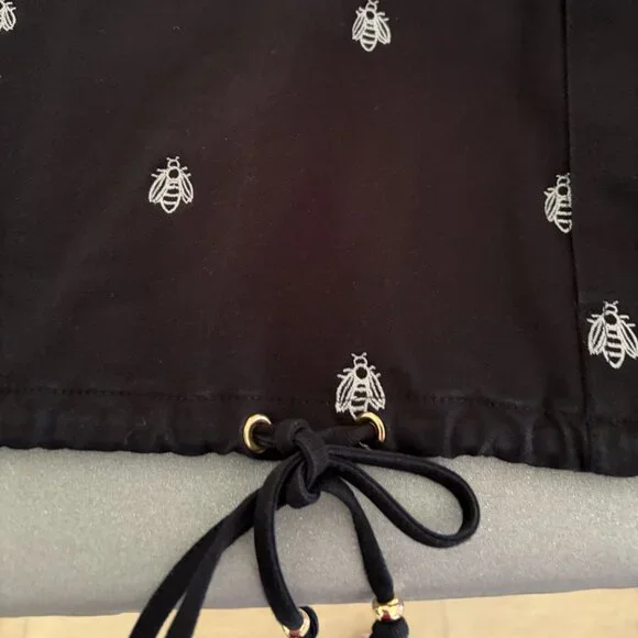 St. John Sport by Marie Gray Black Bee Embroidered Jacket - FREE SHIPPING! - Picture 4 of 7